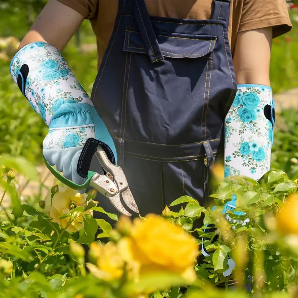 Women's Long Rose Garden Gloves product image