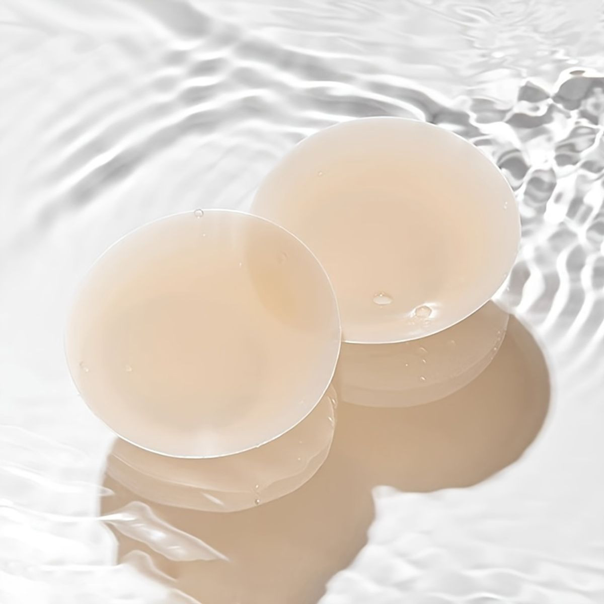Reusable Silicone Nipple Covers (2-Pairs) product image