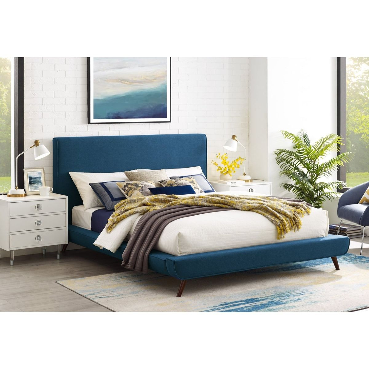 Amoret Platform Bed product image