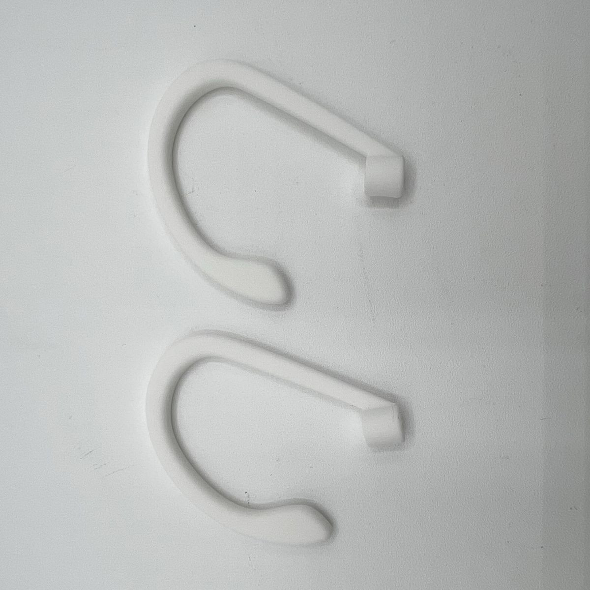 Digital Basics Silicone Earhooks For Apple AirPods product image