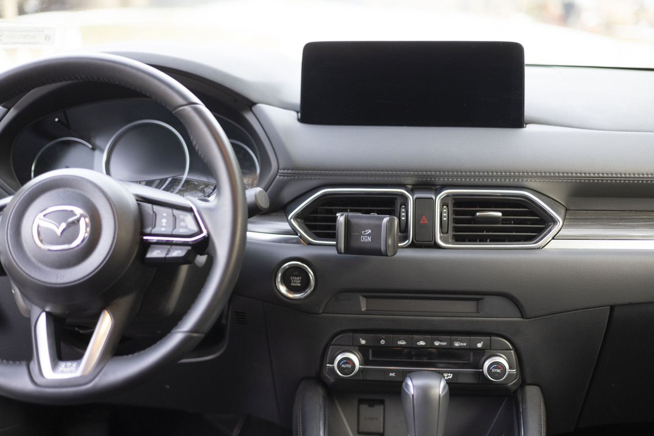 Universal 360° 3-in-1 Design Car Mount for Smartphones (1- or 2-Pack) product image Universal 360° 3-in-1 Design Car Mount for Smartphones (1- or 2-Pack) product image