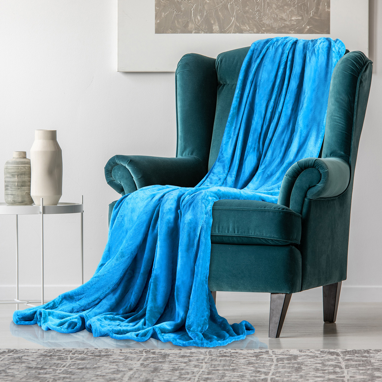 Warm and Soft Microfiber Fleece Blanket product image