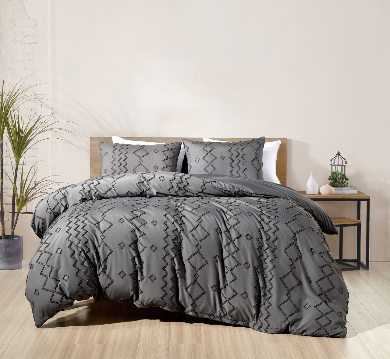 Bibb Home® 2,000TC 3-Piece Tufted Duvet Cover Set product image