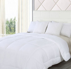 Bibb Home Down Alternative and Goose Down Comforter product image
