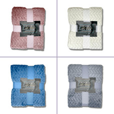 Home Collection Embossed Throw product image