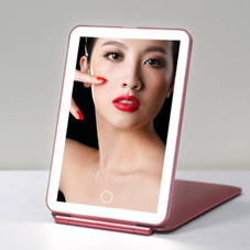 Travel Compact with Mirror and Light product image