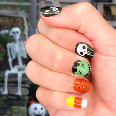 Halloween-Themed Nail Wraps product image