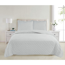 Garment Washed Quilt Set product image