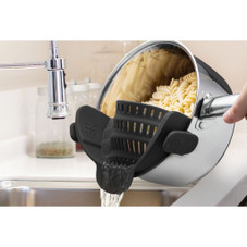 Heat-Resistant Easy Snap-on Silicone Strainer product image