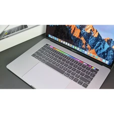 2017 Apple MacBook Pro, 15" Retina, Intel Core i7, 16GB RAM (Choose CPU/Storage) product image