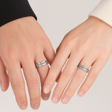 Crystal Inlay Couple Ring product image