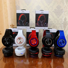 Wired Headphones with Adjustable Headband product image