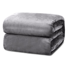 Warm and Soft Microfiber Fleece Blanket product image