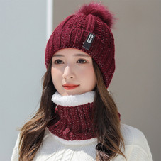 N'Polar™ Women's Winter Hat and Scarf Set product image