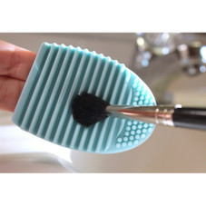 Egg Makeup Brush Cleaner product image