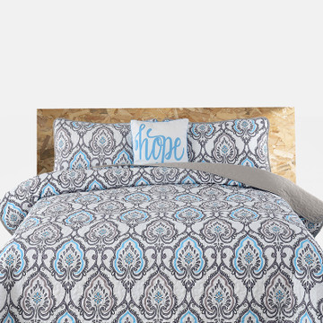 4-Piece Wrinkle-Resistant Reversible Quilt Set product image 4-Piece Wrinkle-Resistant Reversible Quilt Set product image