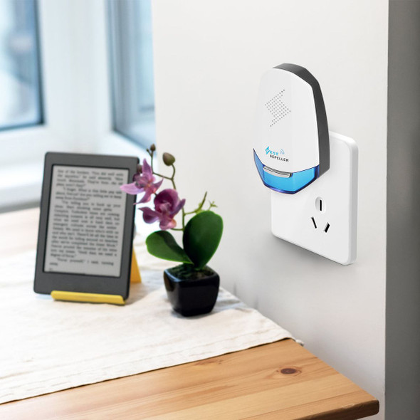 Ultrasonic Pest Repeller (2-Pack) product image