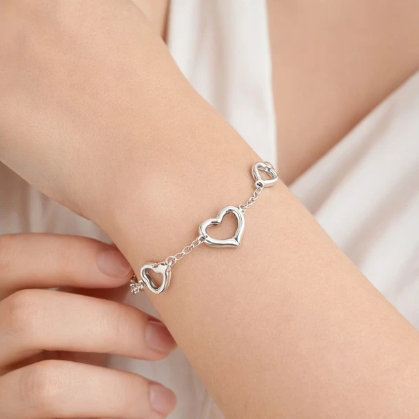 925 Sterling Silver Open Heart Charm Bracelet product image