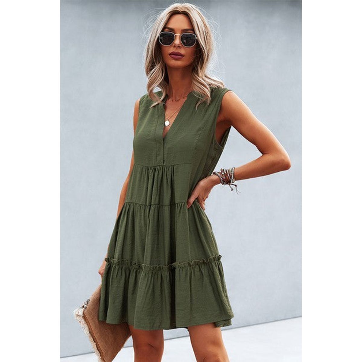 Women's Verve V-Neck Tiered Dress - Olive / XLarge (12-14)