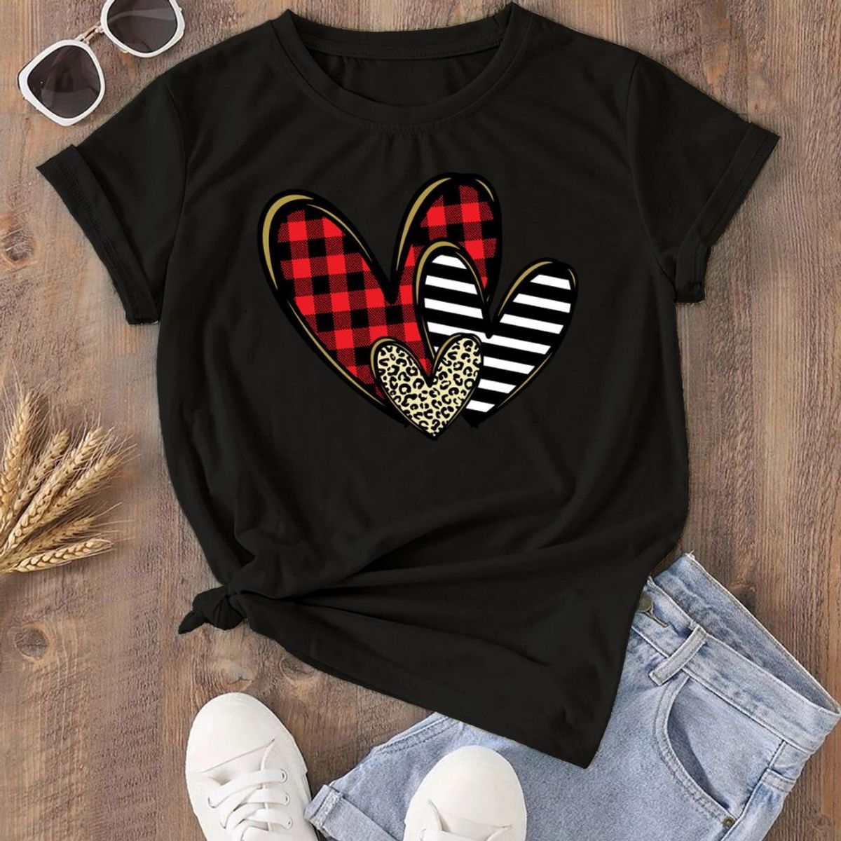 Women's Valentine's Day T-Shirt - Large - Black - Plaid Cheetah Hearts