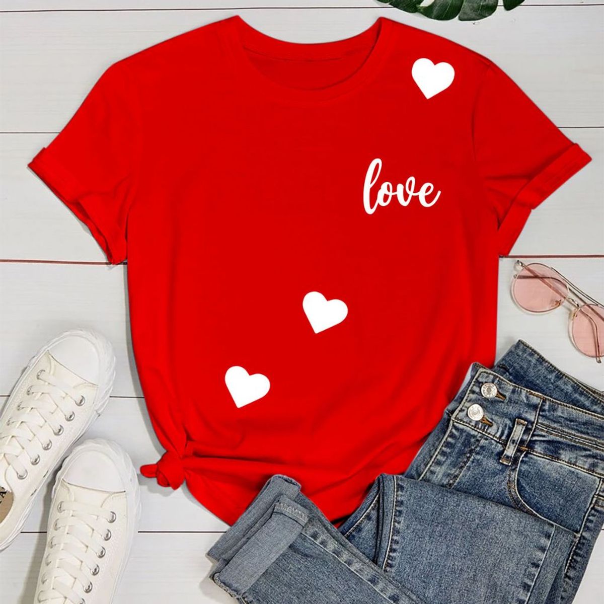 Women's Valentine's Day T-Shirt - Medium - Red - Three Hearts