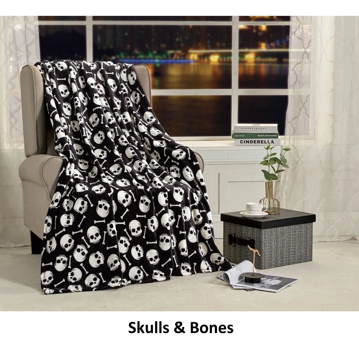 Halloween 50 x 60 Throw Blankets - Skull & Bones