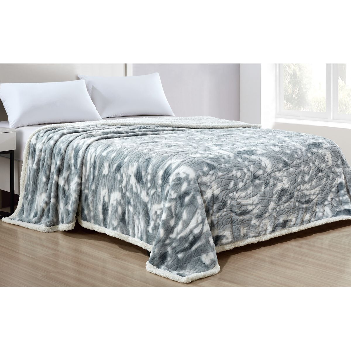 Queen/King Alaska Fur Sherpa Blankets (1 or 2-Pack) - ALASKA SHERPA - QUEEN - GREY