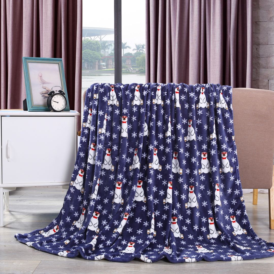 50 x 60-Inch Microplush Holiday Throw Blanket - Polar Bear