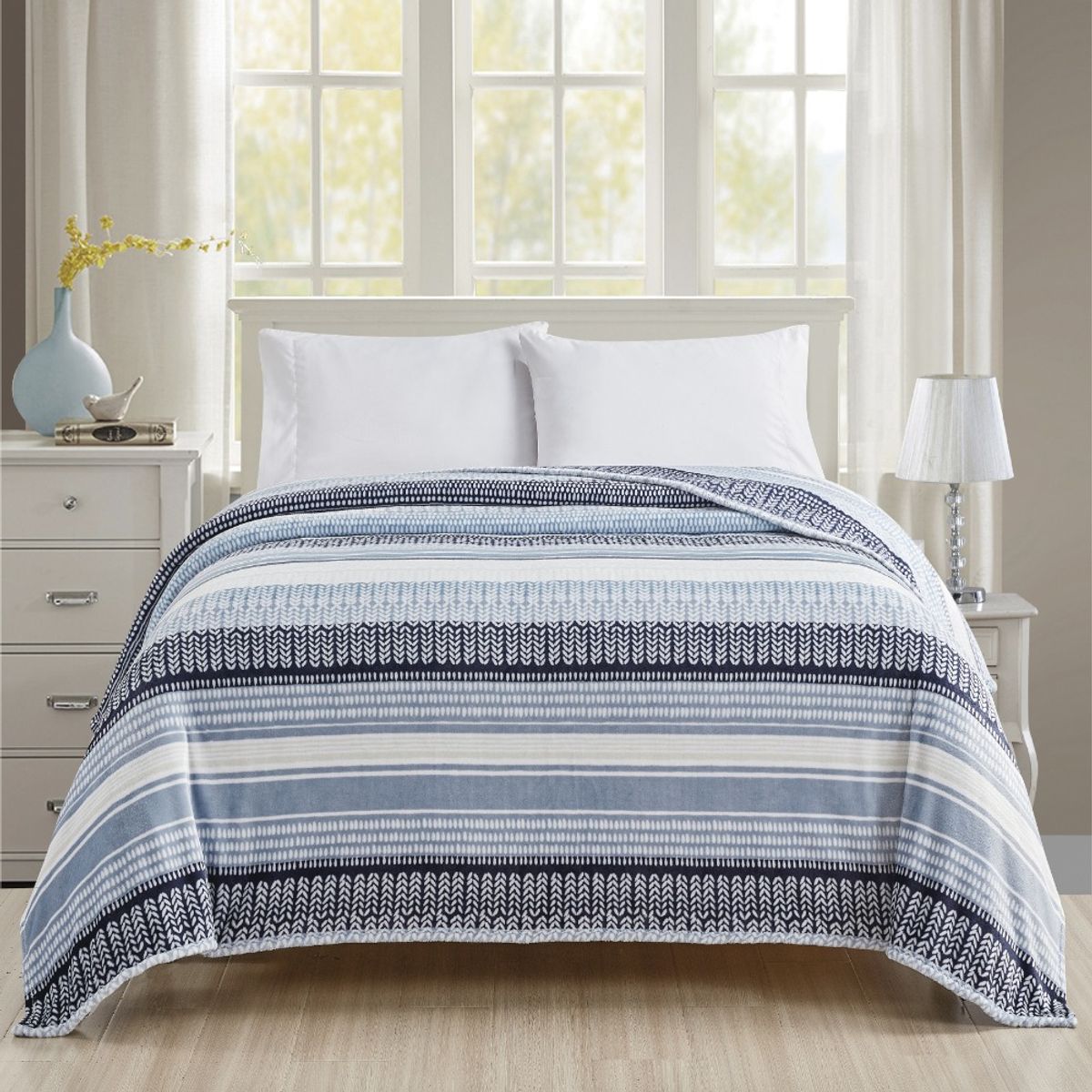 Oversized Queen or King Printed Blanket - Anissa - 90 x 90-Inch Oversized Blanket