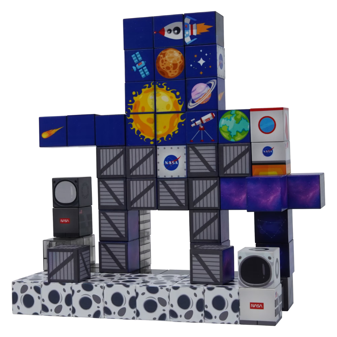USA Toyz Blocchi Magnetic Building Blocks (84 Pieces) - Blocchi Space Squad Magnetic Blocks Set