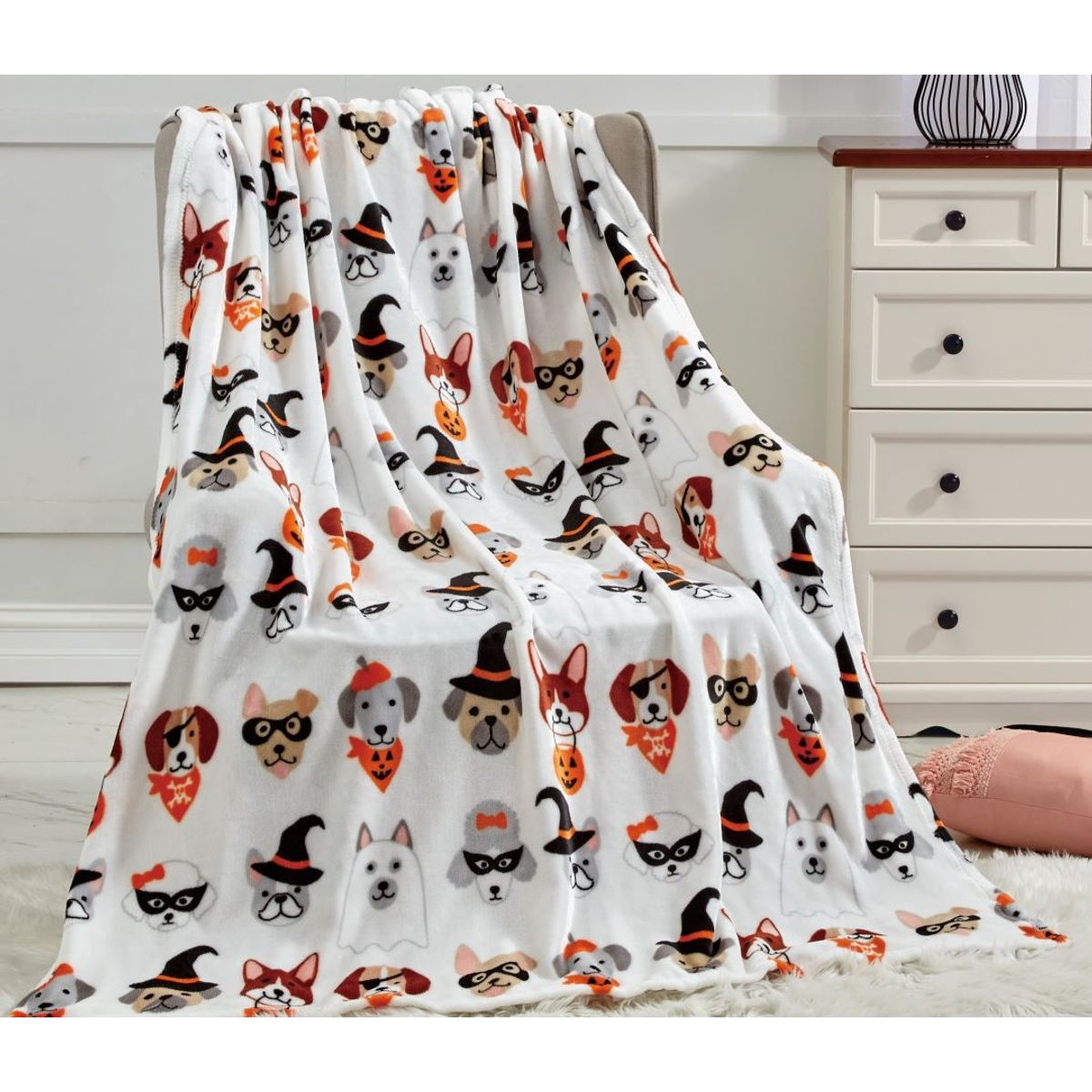 50 x 60-Inch Microplush Holiday Throw Blanket - Halloween Pals