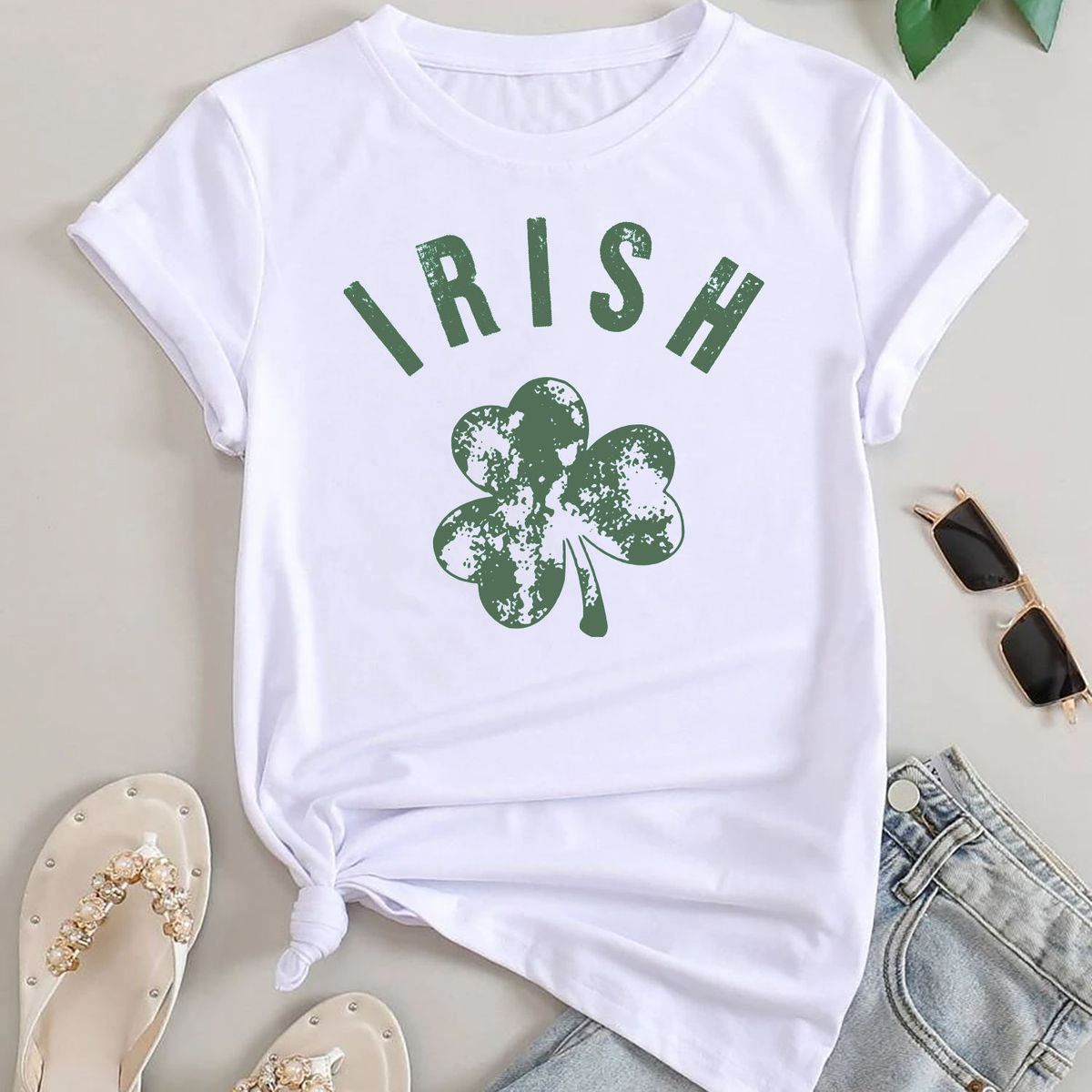 Women's Irish Love St. Patrick's Day Graphic T-Shirts - IRISH Three Leaf Clover - White-Green Prt / S