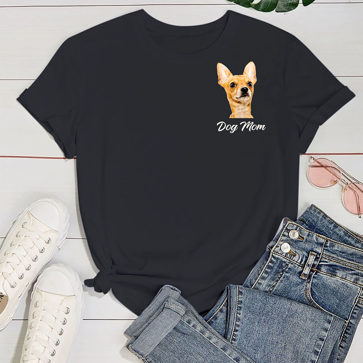 Women's 'Dog Mom' by Breed T-Shirt - Chihuahua - Black / S
