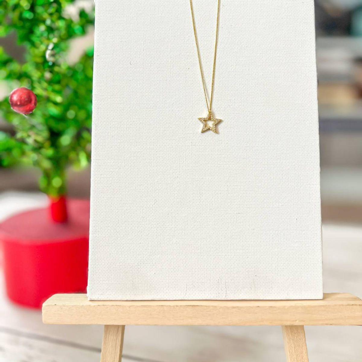 Women's Jolly Jewelry - gold plate star necklace
