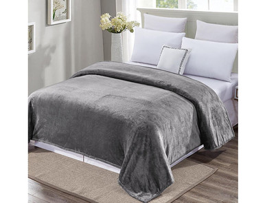 Noble House Extra Soft and Cozy Microplush Blanket - Twin - Blue