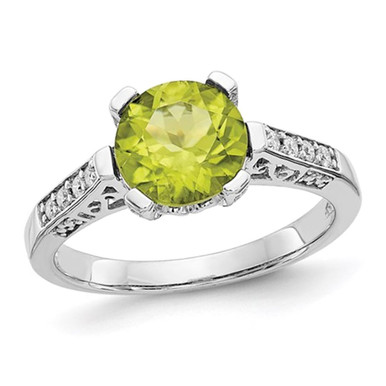 2.25 Carat (ctw) Green Peridot Ring in 10K White Gold with Accent Diamonds
