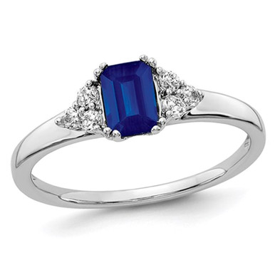 2/3 Carat (ctw) Natural Blue Sapphire Ring in 14K White Gold with Diamonds 1/7 Carat (ctw)