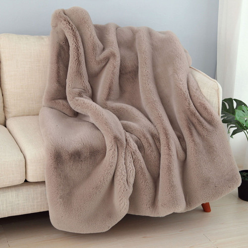 Caparica - Throw - Blush (TW4142)