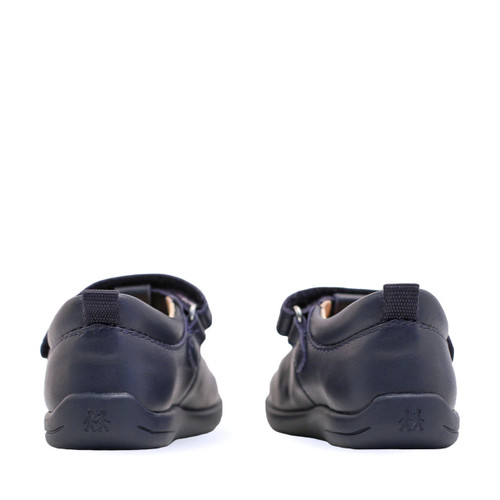 Black walking shoes sales for babies