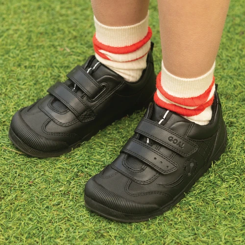 Start-Rite Hat-trick, Black leather rip-tape football first school shoes 1793_7