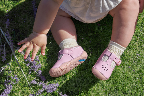 When do babies wear shoes?