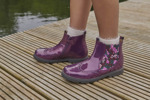 What is the best material for socks?