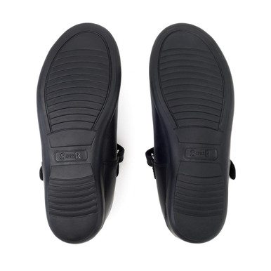 Mary Jane, Black leather girls rip-tape school shoes