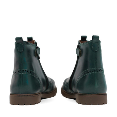 Chelsea, Dark green leather zip ankle boots