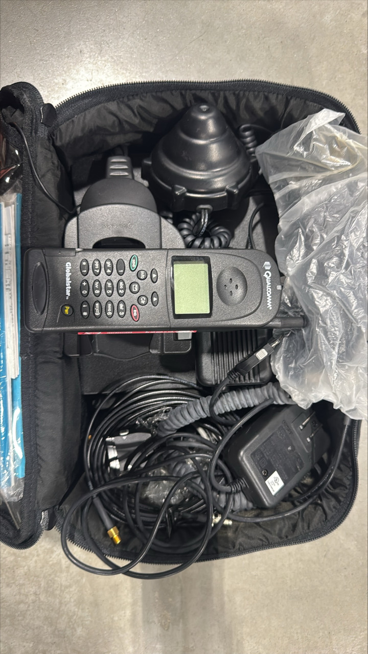 Qualcomm Globalstar GSP-1600 Satellite Phone | Scratch & Dent | MXPH1-171