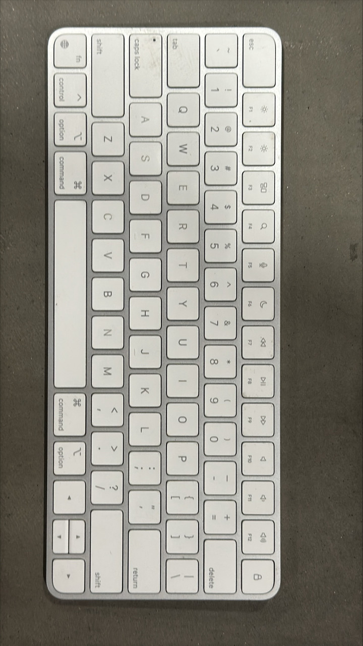 Apple A2450 Magic Keyboard Bluetooth Wireless Used Untested White | Scratch & Dent | MXKB1-174