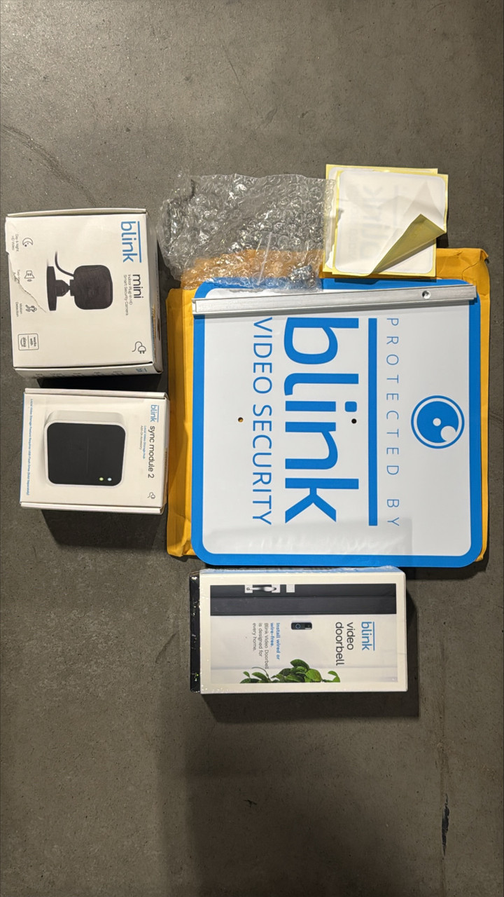 3 Piece Kit Blink Security Cameras and Accessory Equiptment New in Box | Brand New