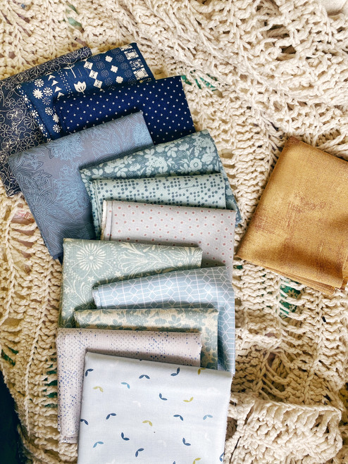 Memphis Blues Bundle - 13 pieces - For the Hello Posy Quilt Memphis Blues Bundle - 13 pieces - For the Hello Posy Quilt
