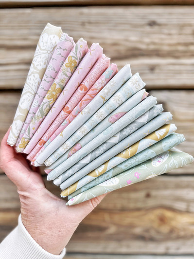 Soulshine Quilt KIT in Calm + Content