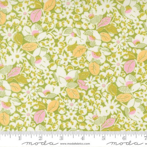 Garden Bounty Clover - Summers End by Fig Tree Co - Moda Fabrics